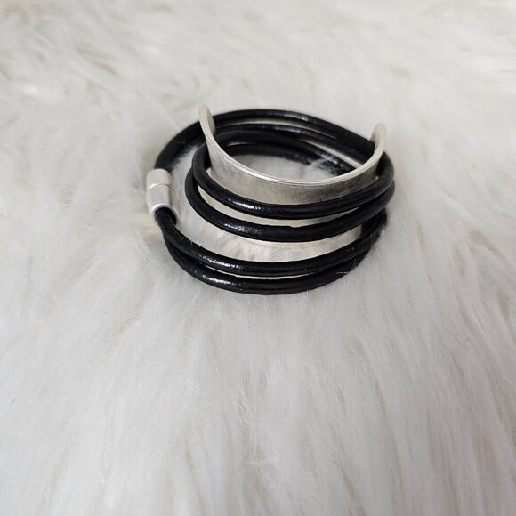 Gladiator Wrap Silver Metal Leather Black Magnetic Strand Y2K Statement Bracelet - Picture 4 of 10